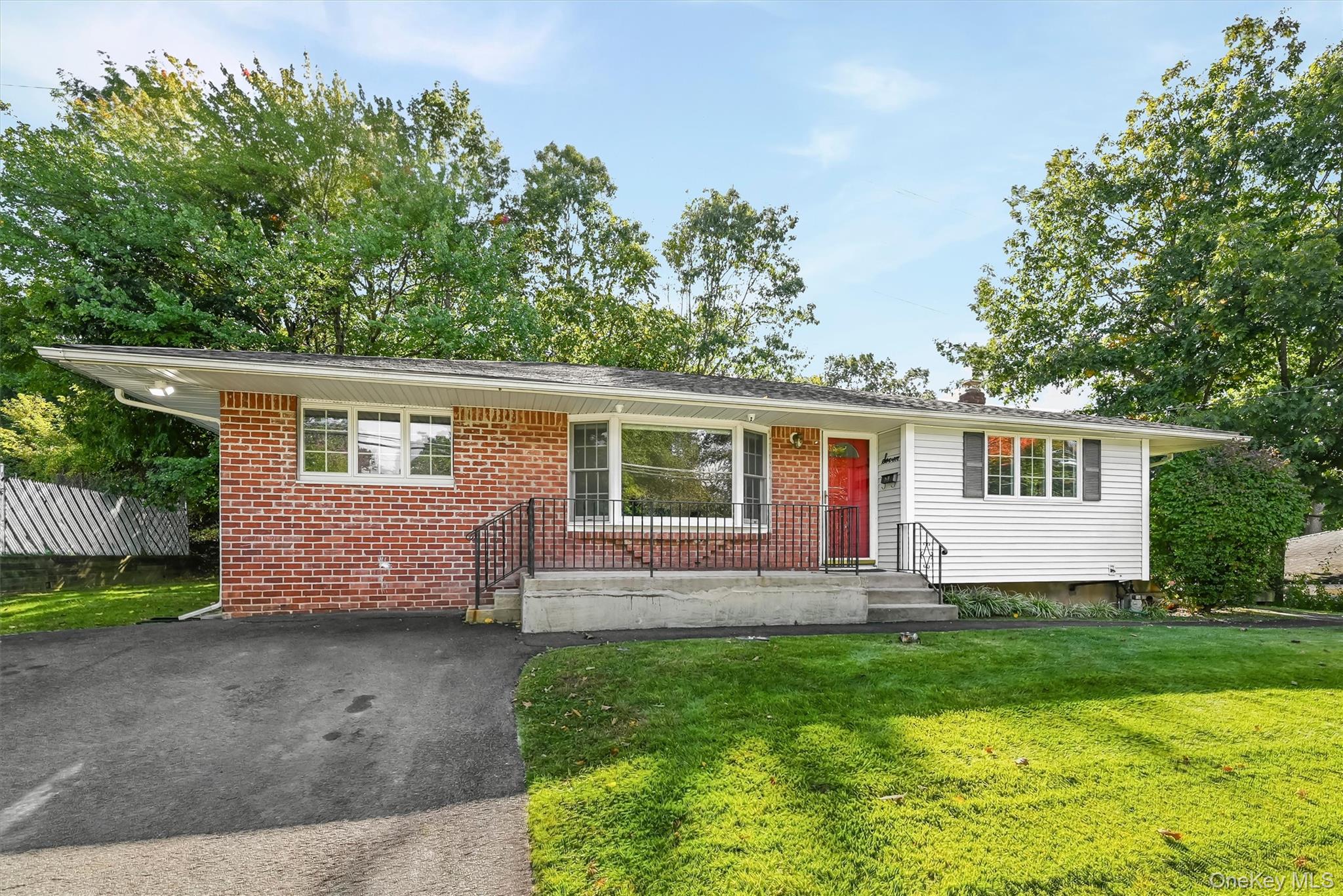 7 Woodridge Drive — photo