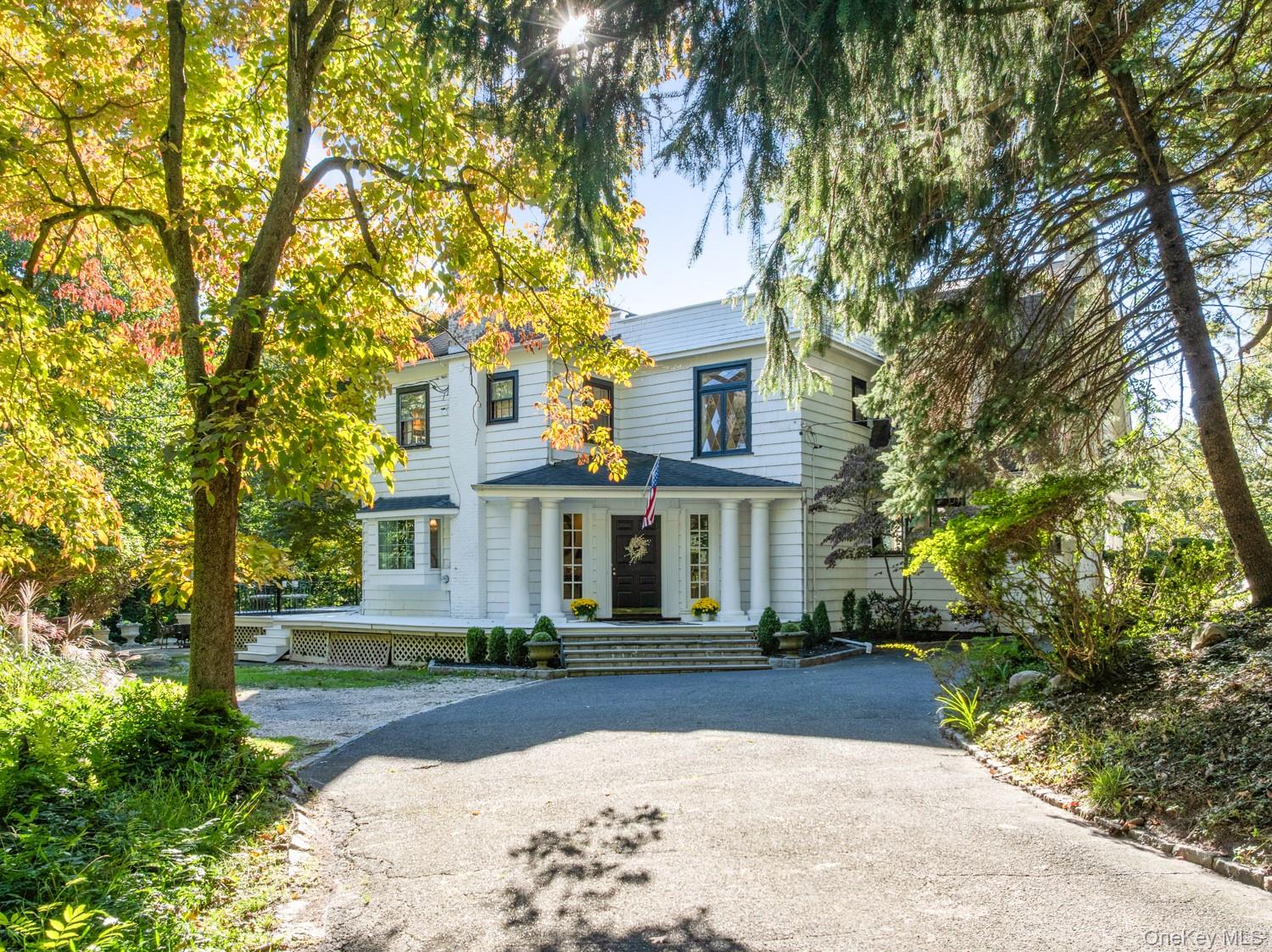 6 Arbutus Path — photo