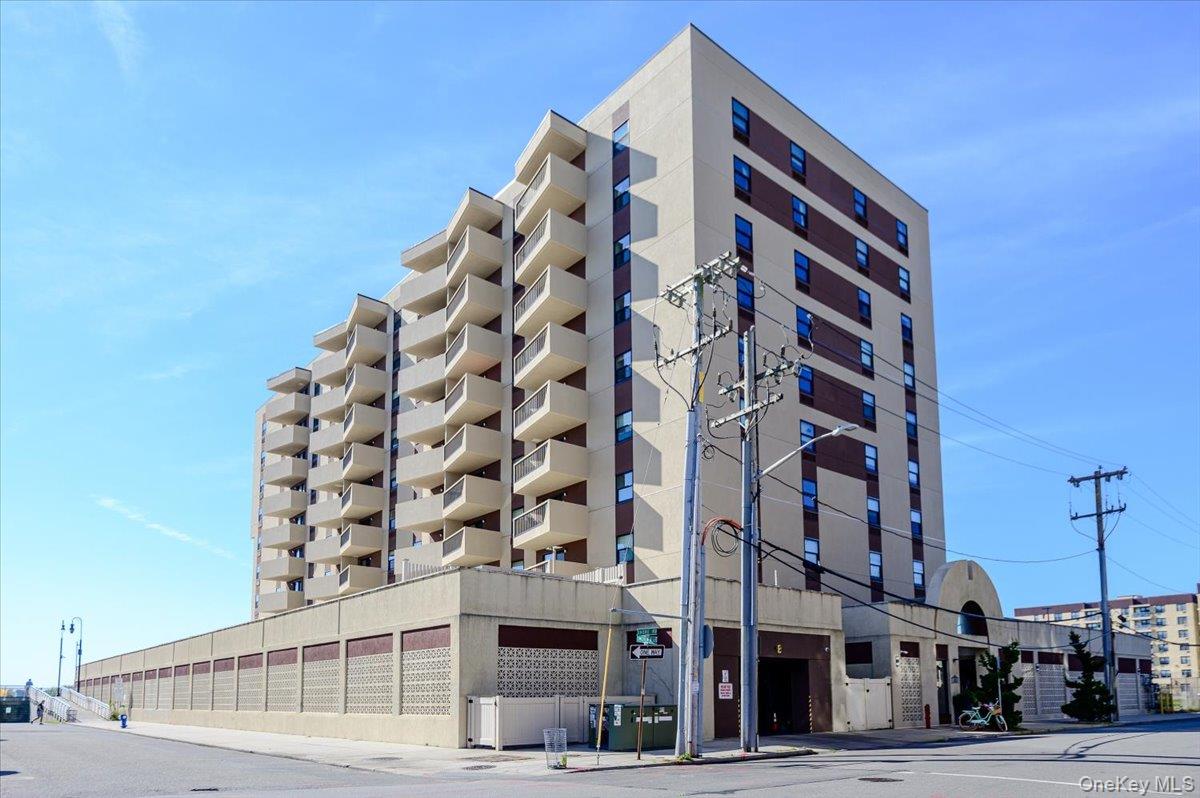 360 Shore Road Unit 3B — photo