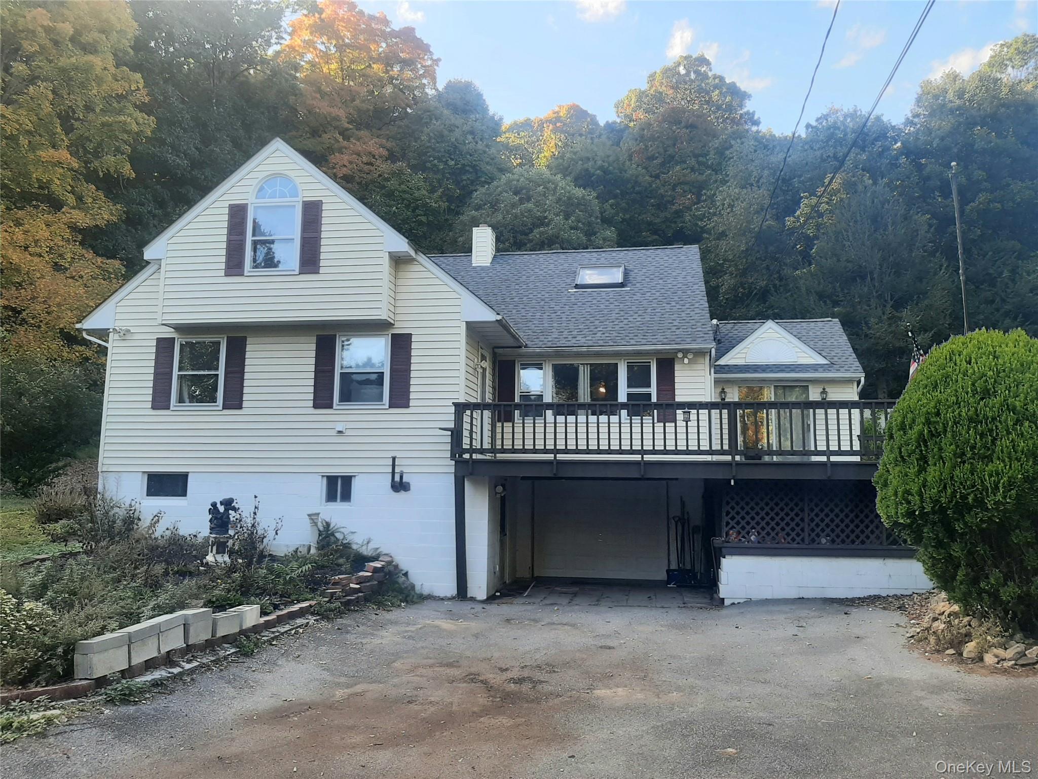 384 Cedar Hill Road — photo