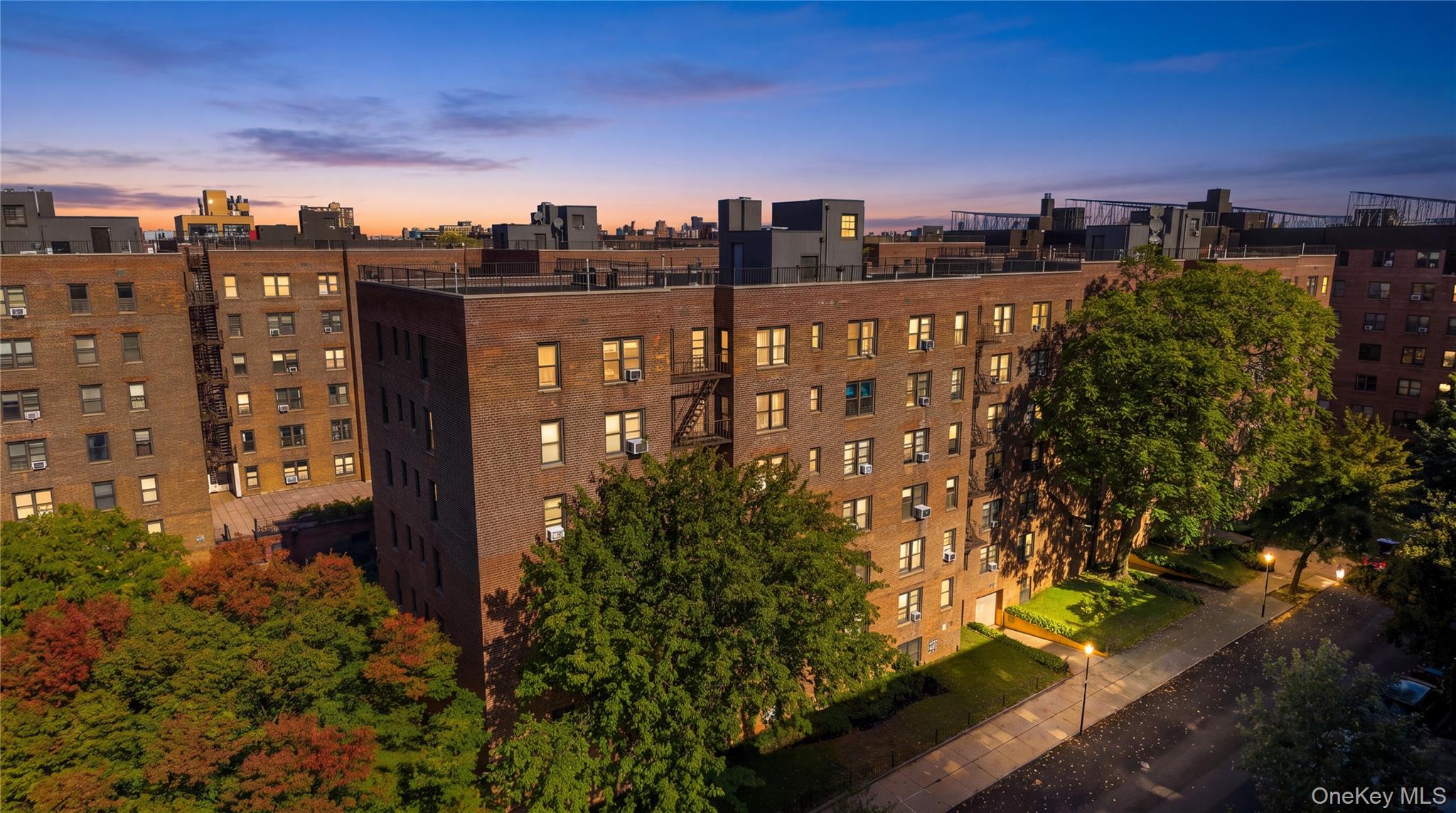 105-07 66th Road Unit 1G — photo