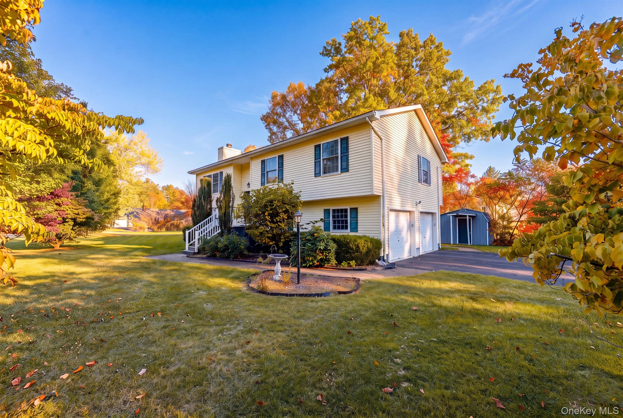 42 Colonial Drive — photo