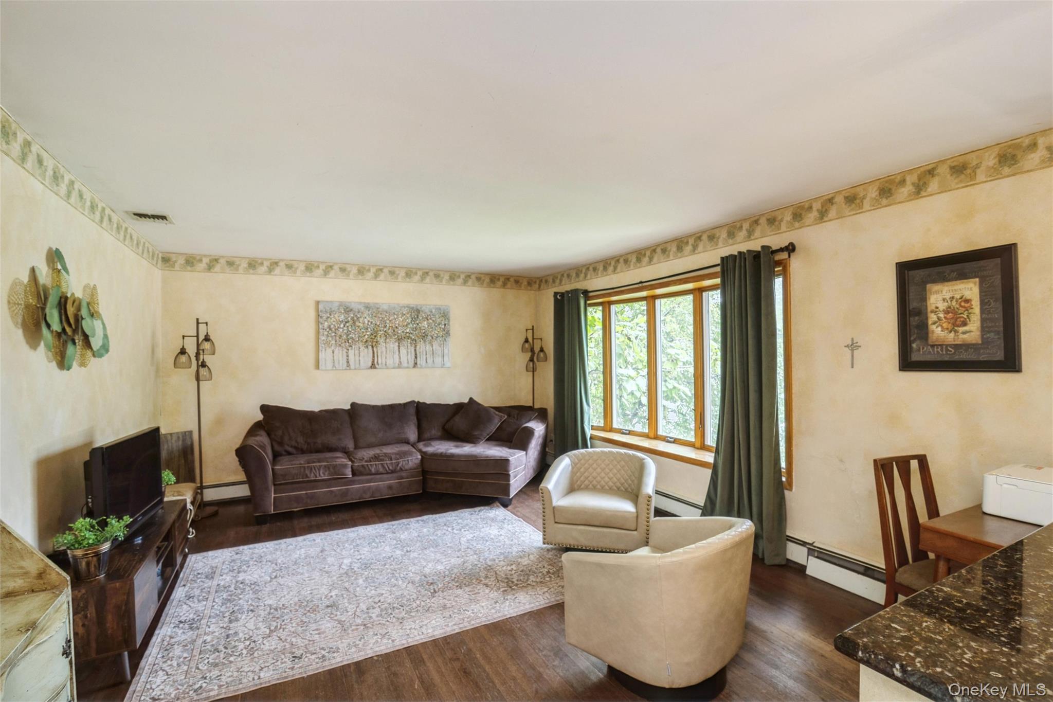 35 Peppermint Road, Smithtown, NY 11725 — photo 2