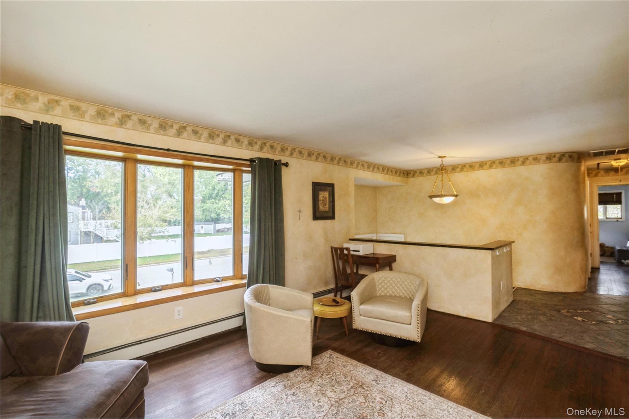 35 Peppermint Road, Smithtown, NY 11725 — photo 3