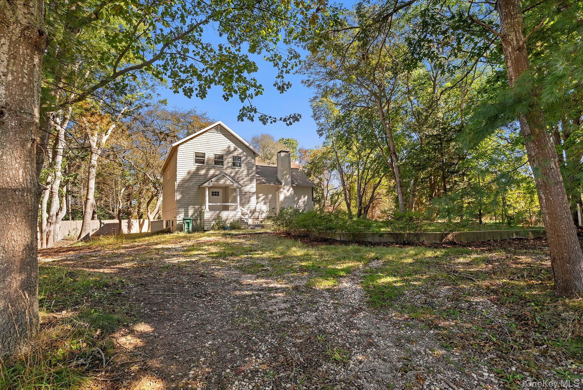 203 Head Of Pond Road — photo
