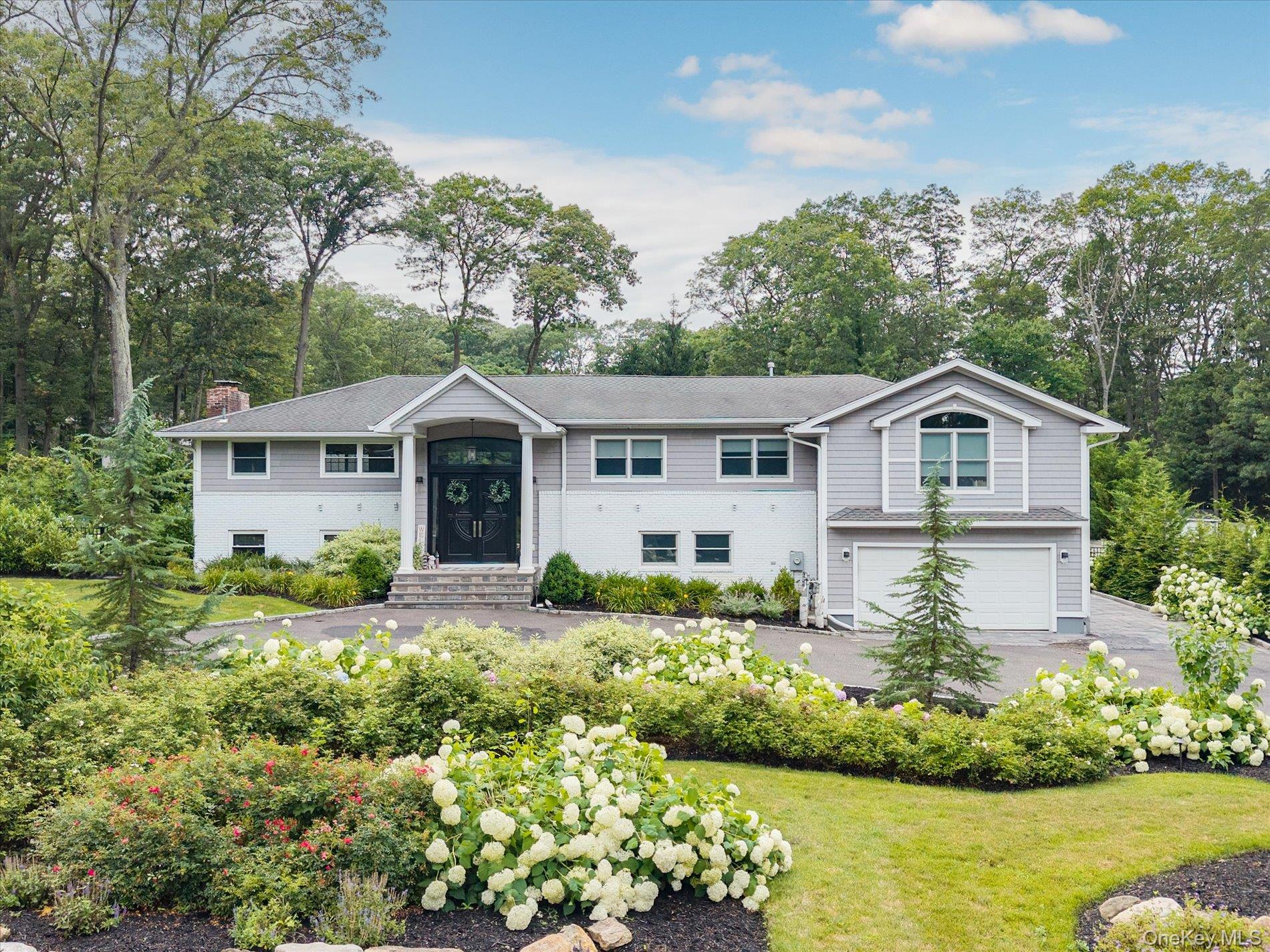 22 Beaumont Drive — photo