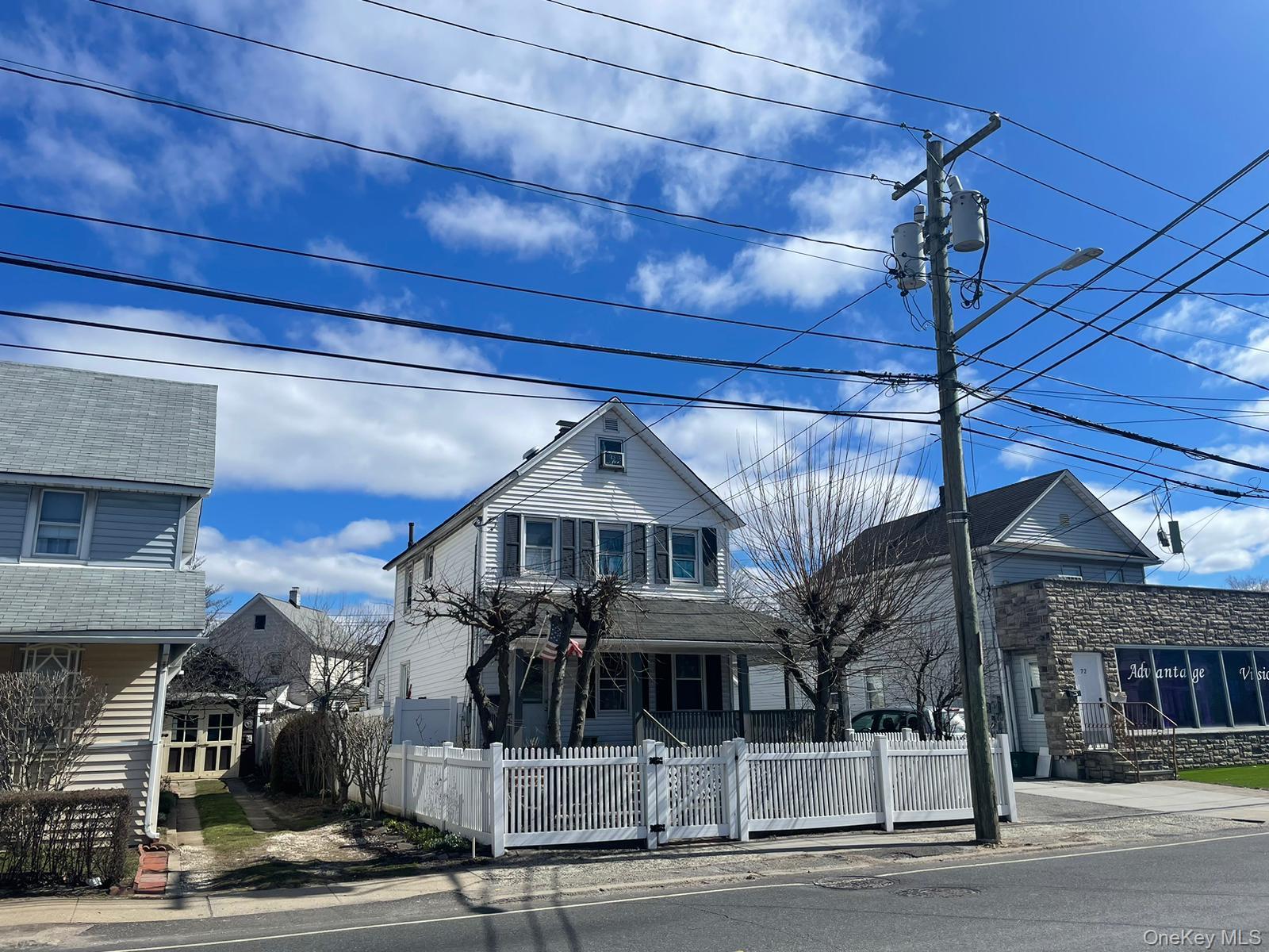 78 New Hyde Park Road — photo