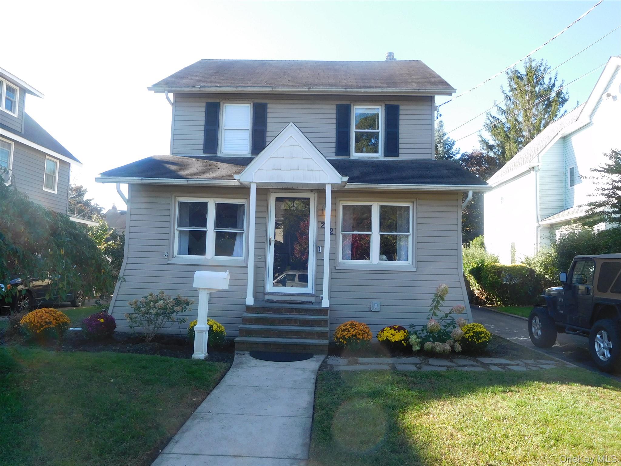 202 Linden Street — photo