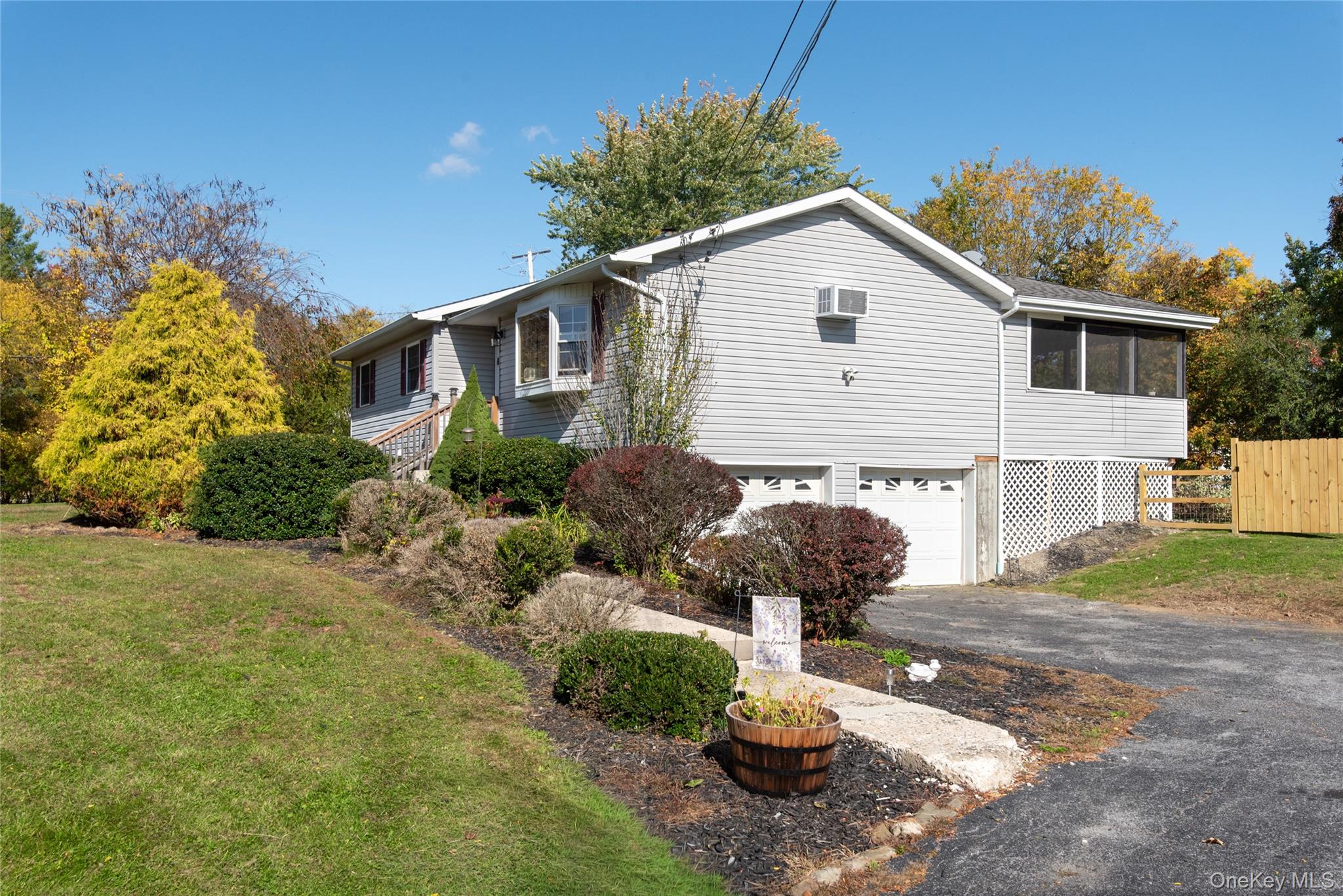 34 Windmill Road, Hyde Park, NY 12601 — photo 3