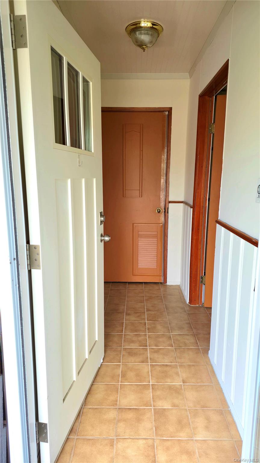 Home in Hempstead, NY 11756 — photo 2