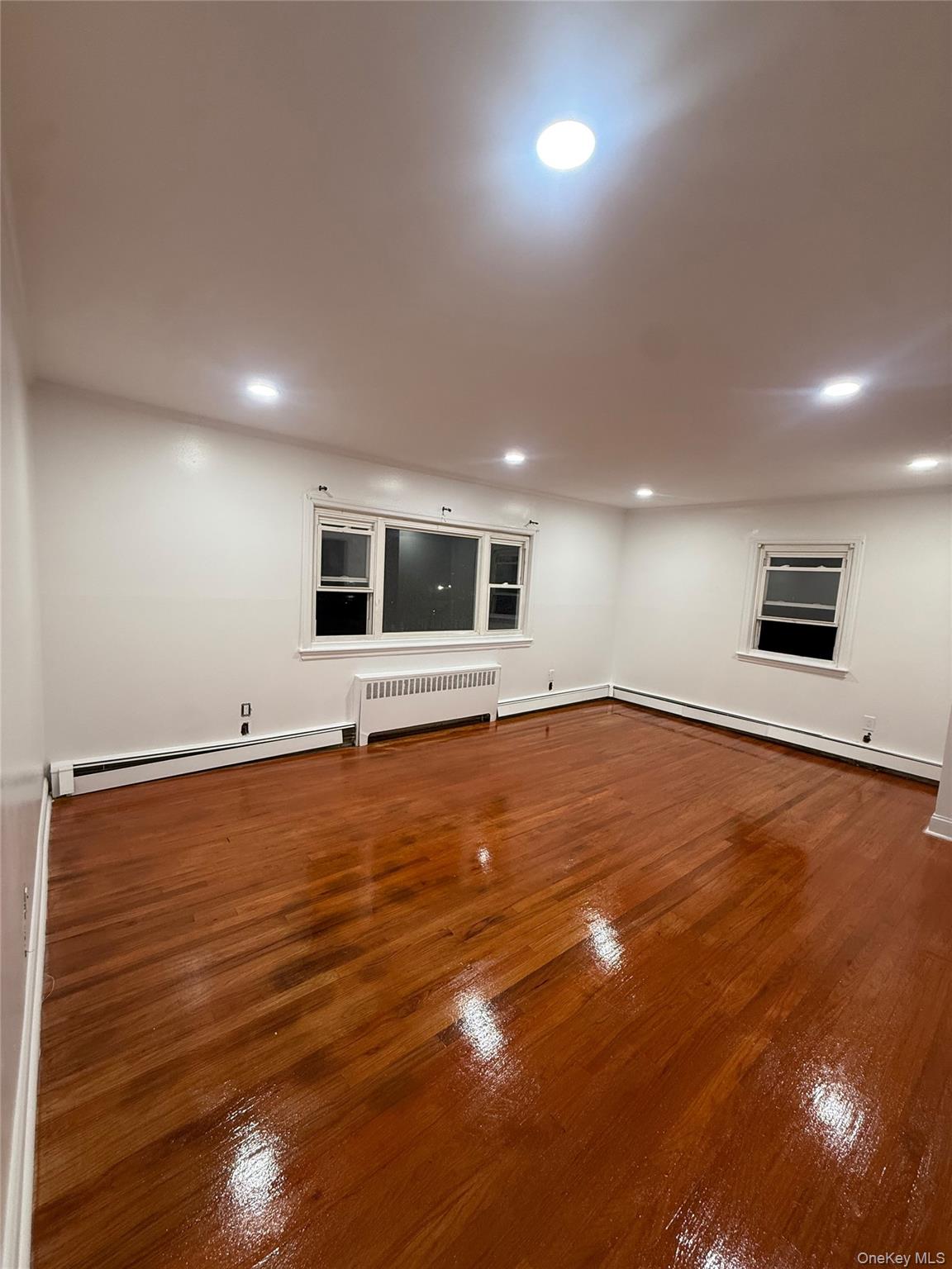 Home in Hempstead, NY 11003 — photo 2