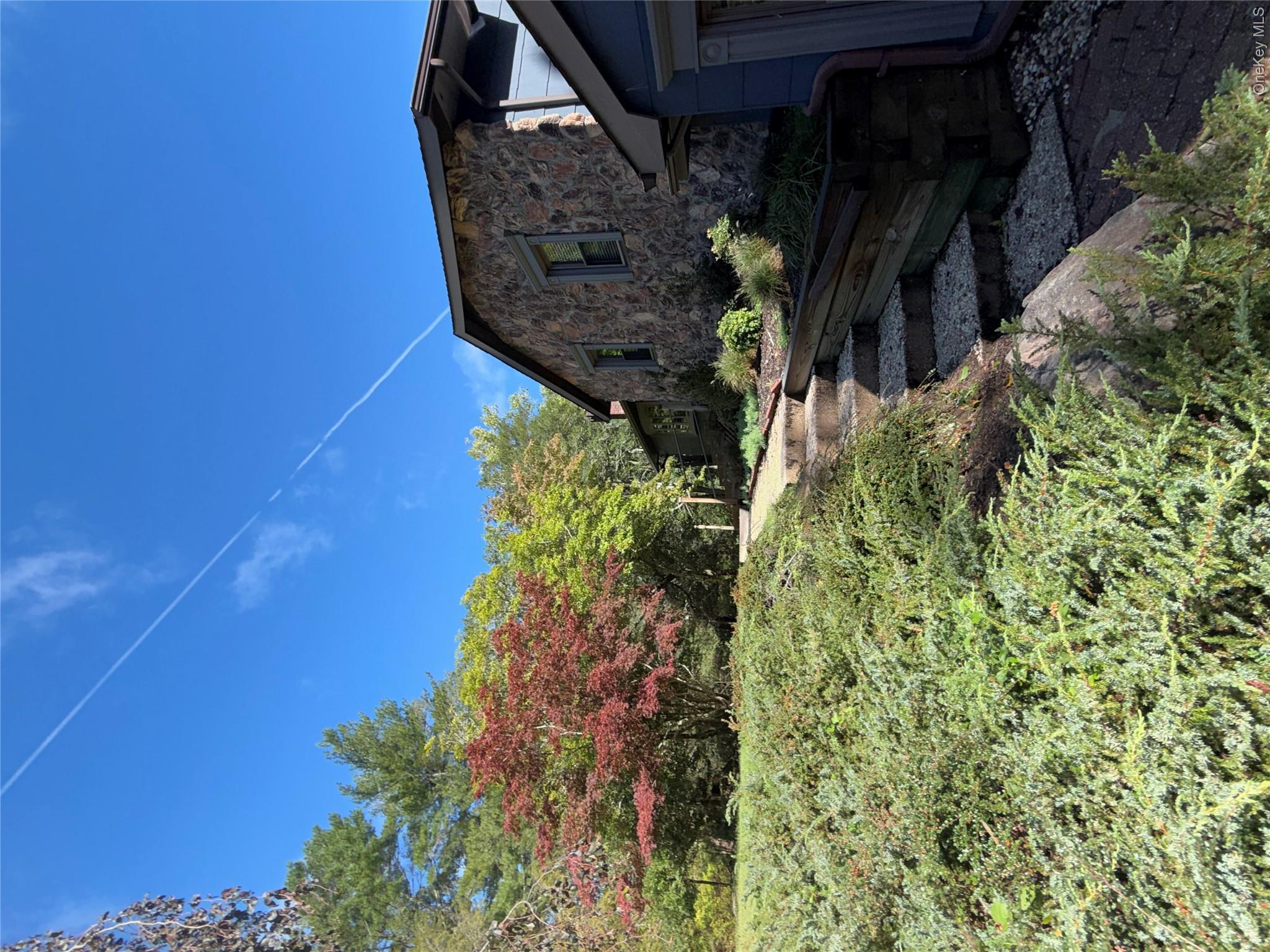 620 Pleasure Drive — photo