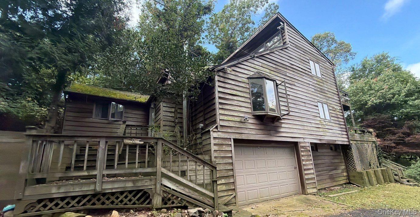 90 Landing Road — photo