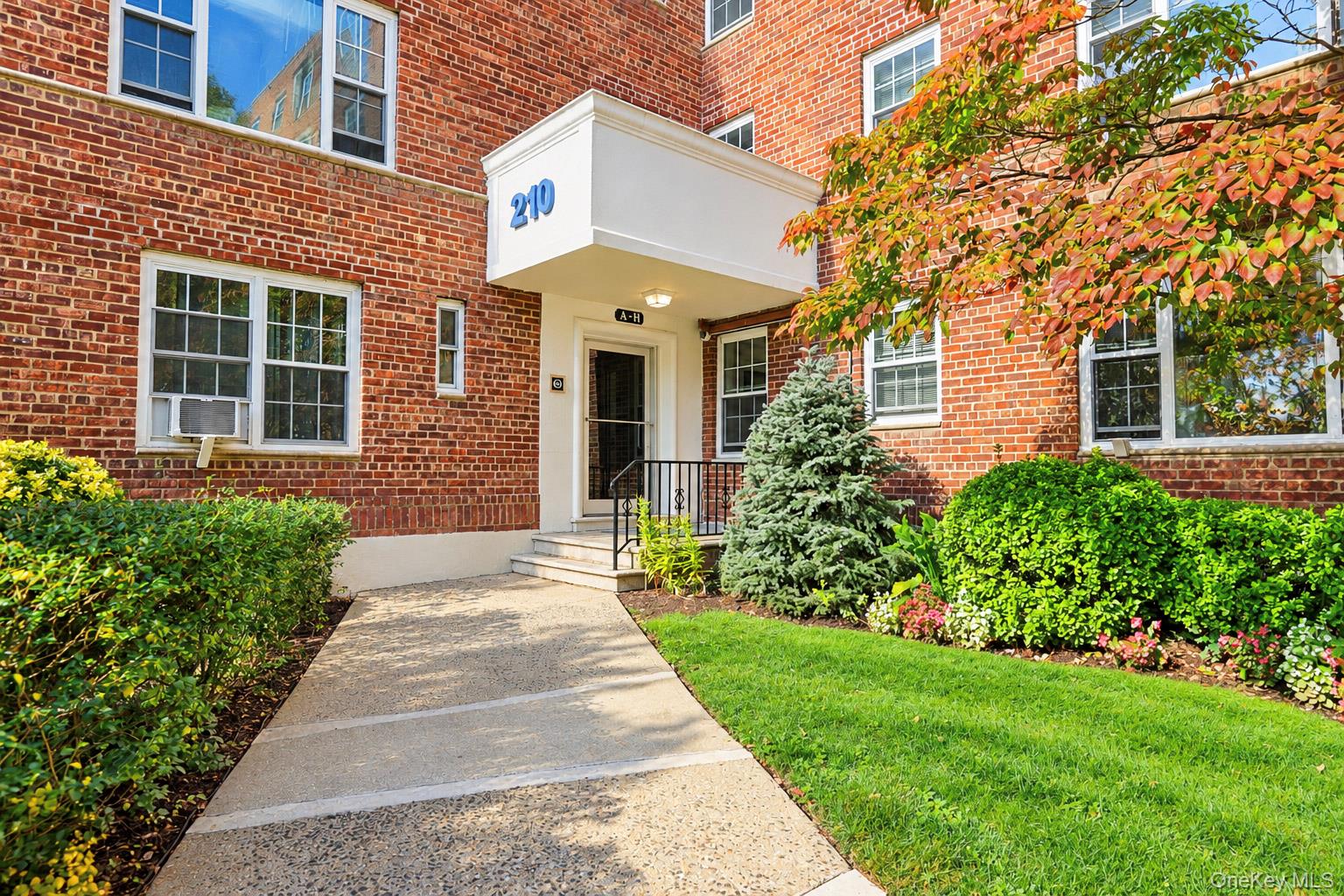 210 Pelham Road Unit 4D — photo