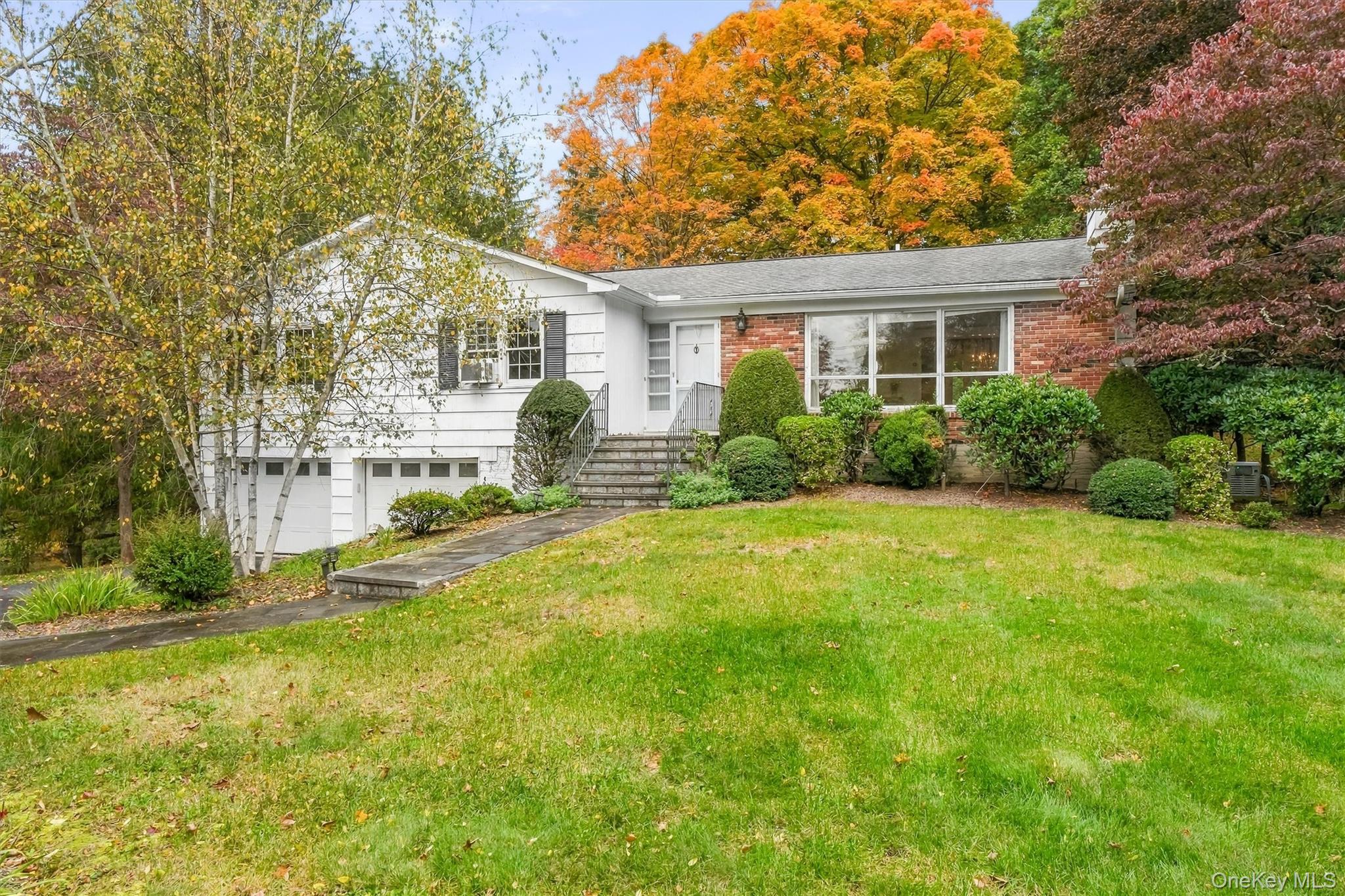 15 Dunhill Drive — photo