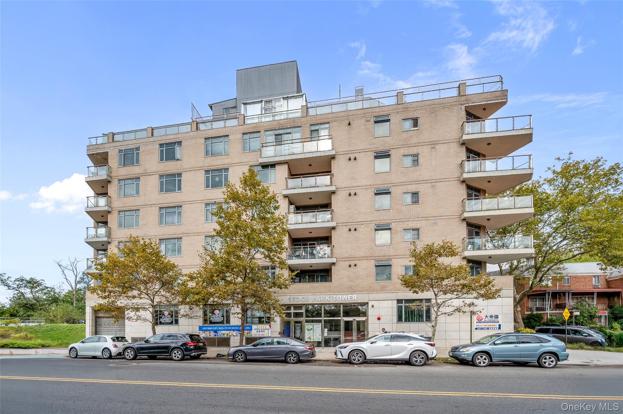 132-29 Blossom Avenue Unit 4H — photo