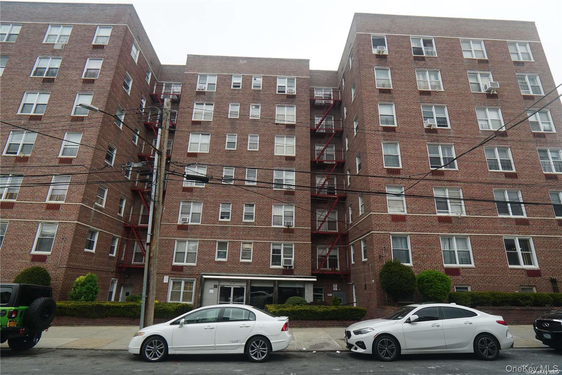 63-45 Saunders Street Unit 3G — photo
