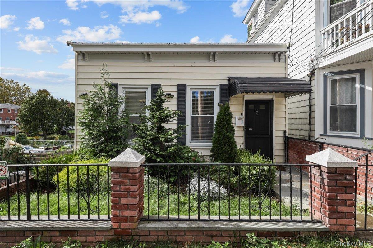 75 Dartmouth Avenue — photo
