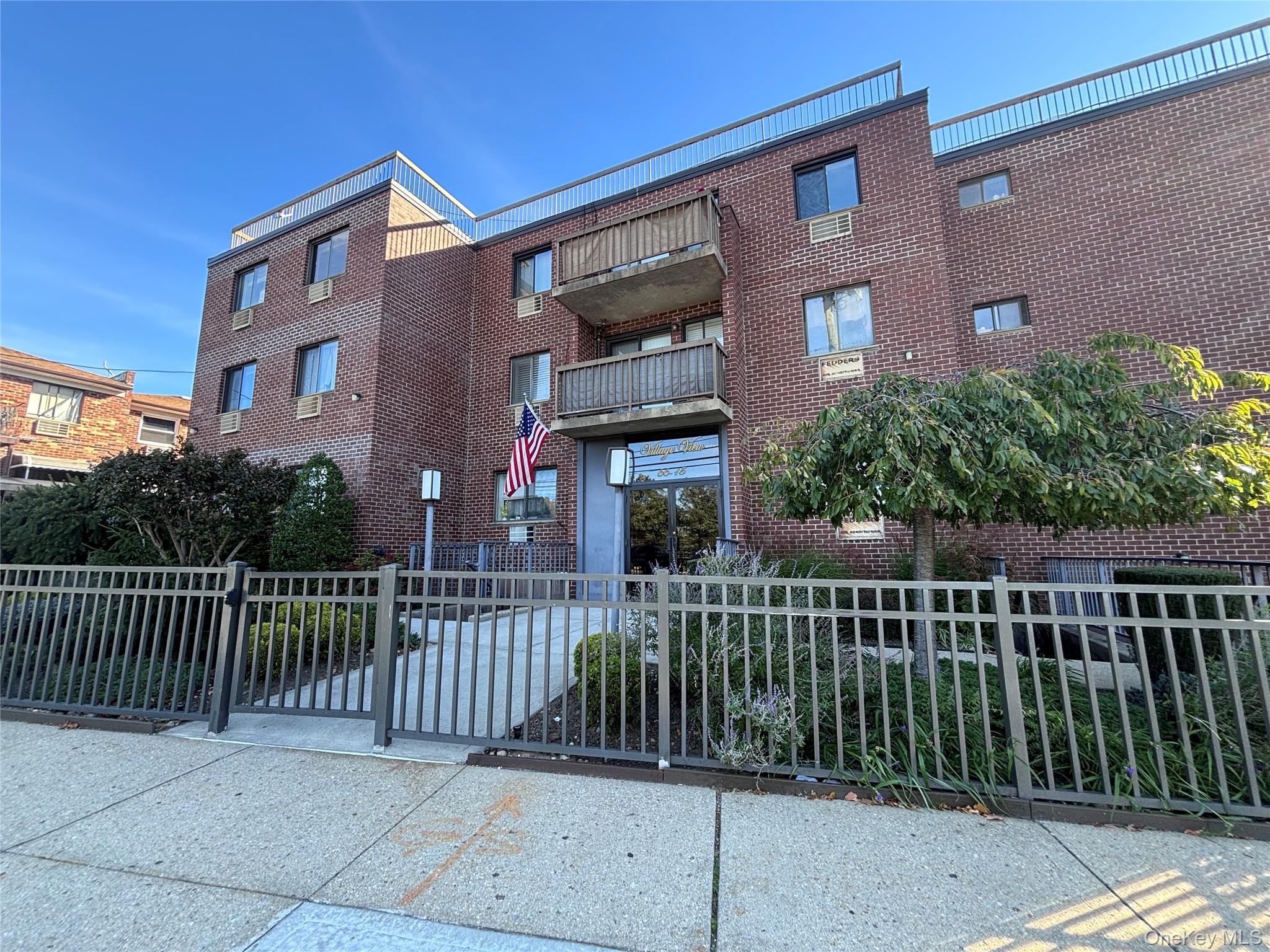 66-15 69th Street Unit 1a — photo