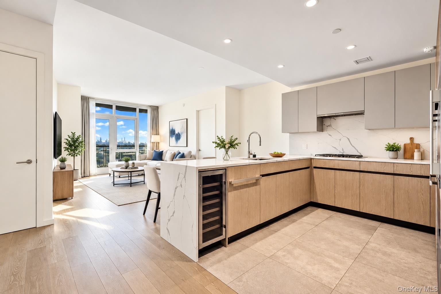 133-36 37th Avenue Unit 8F — photo