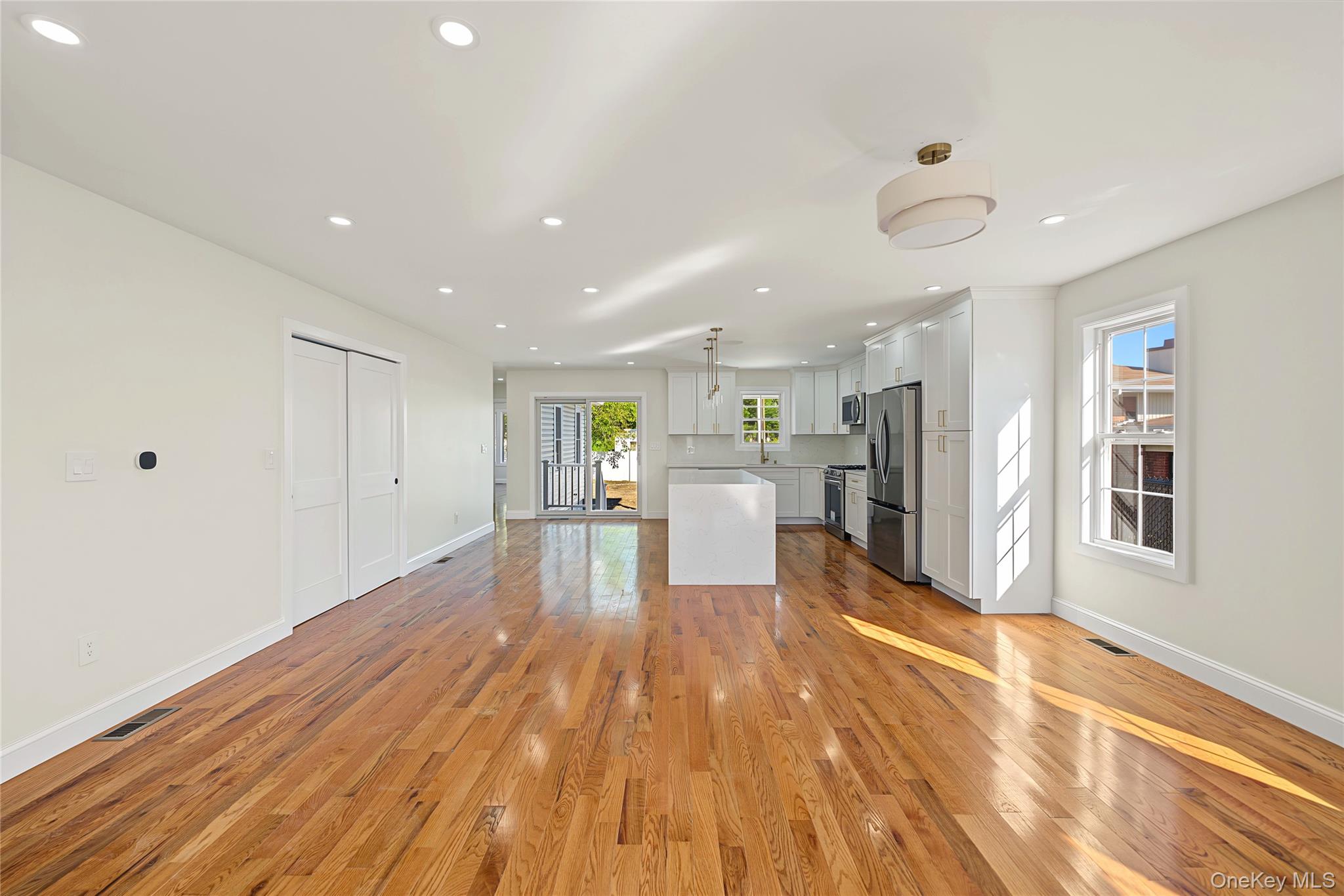 16 Archer Street — photo