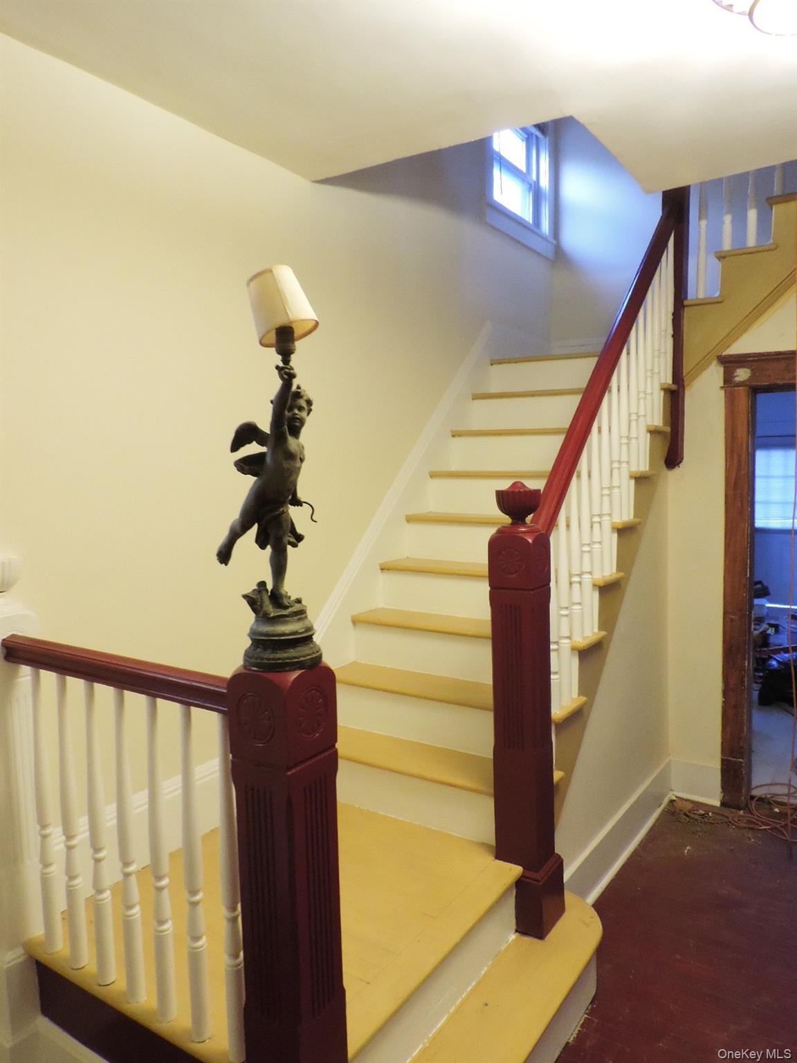Home in New Rochelle, NY 10801 — photo 2