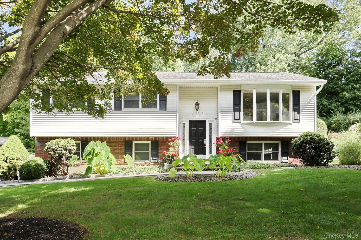 550 Westfield Drive — photo