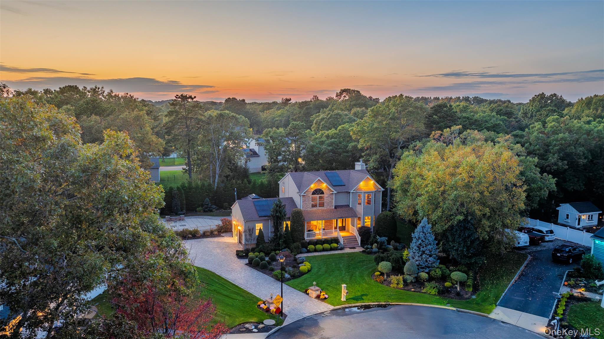 7 Toussie Court — photo