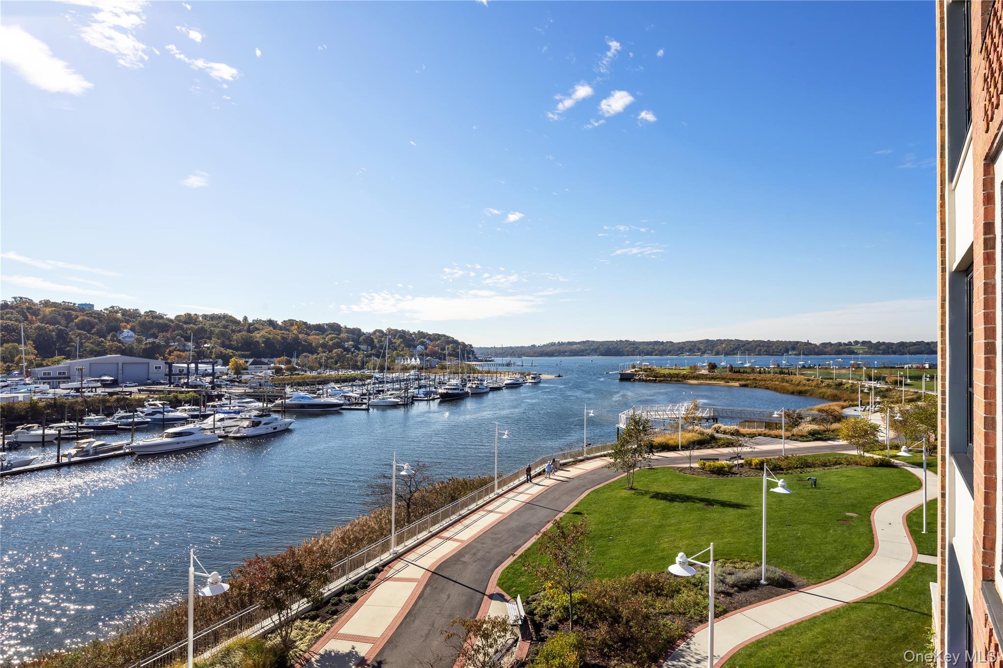 100 Garvies Point Road Unit 1036 — photo