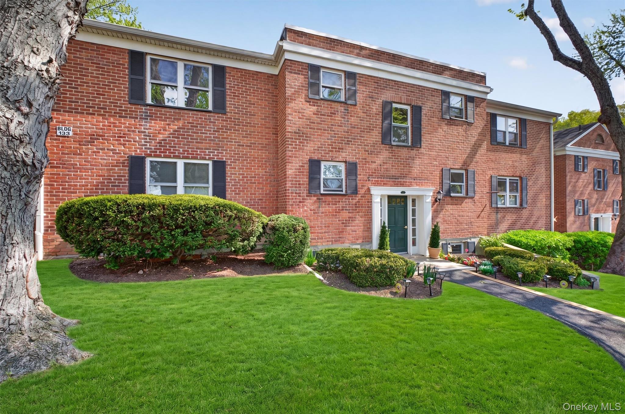 133-3 S Highland Avenue Unit 5B — photo