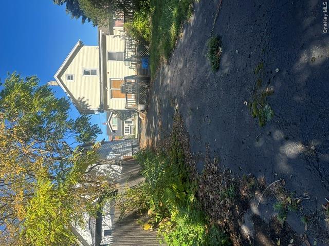 16 Amsterdam Avenue — photo