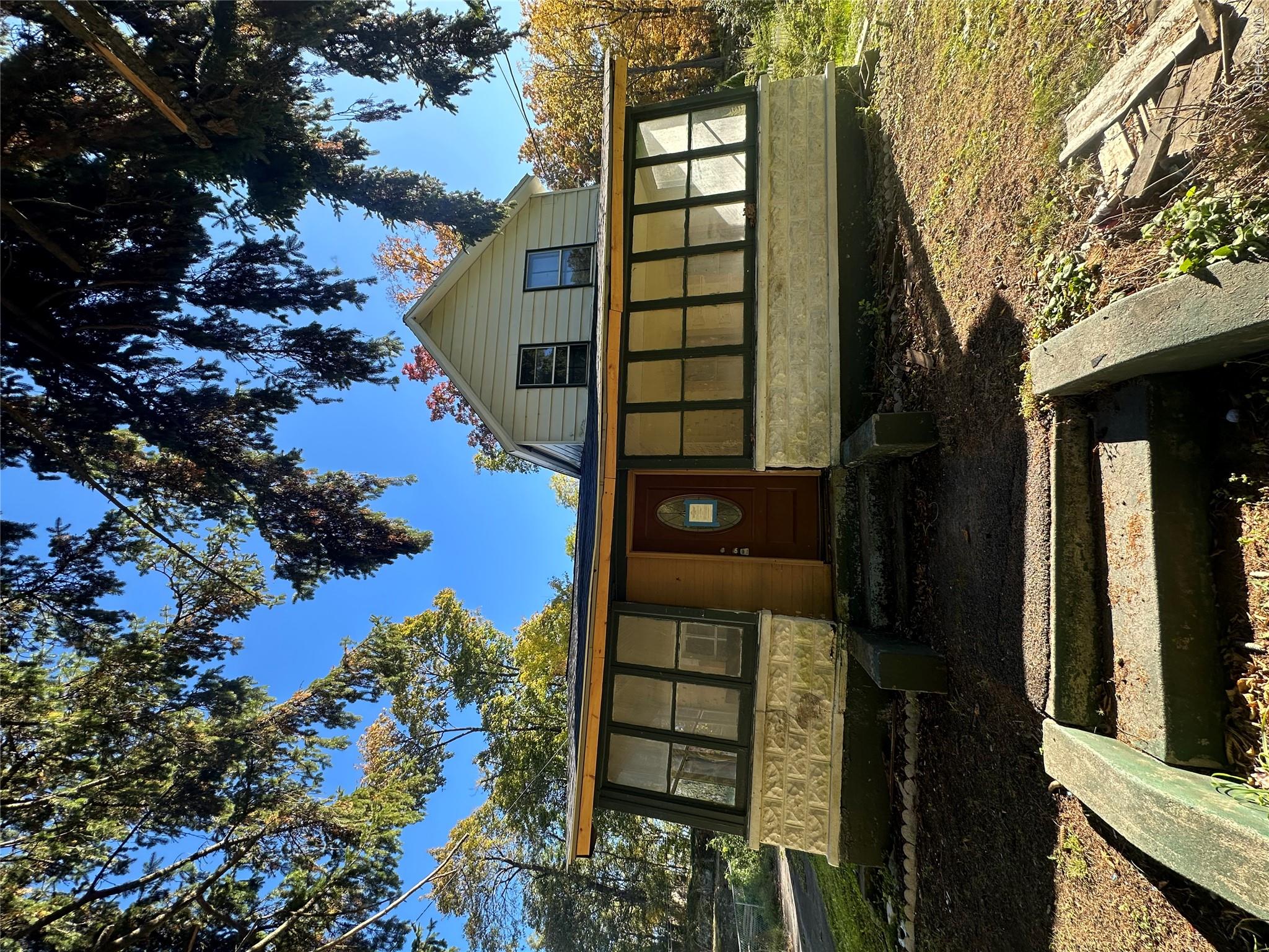 51 Martins Hill Road — photo