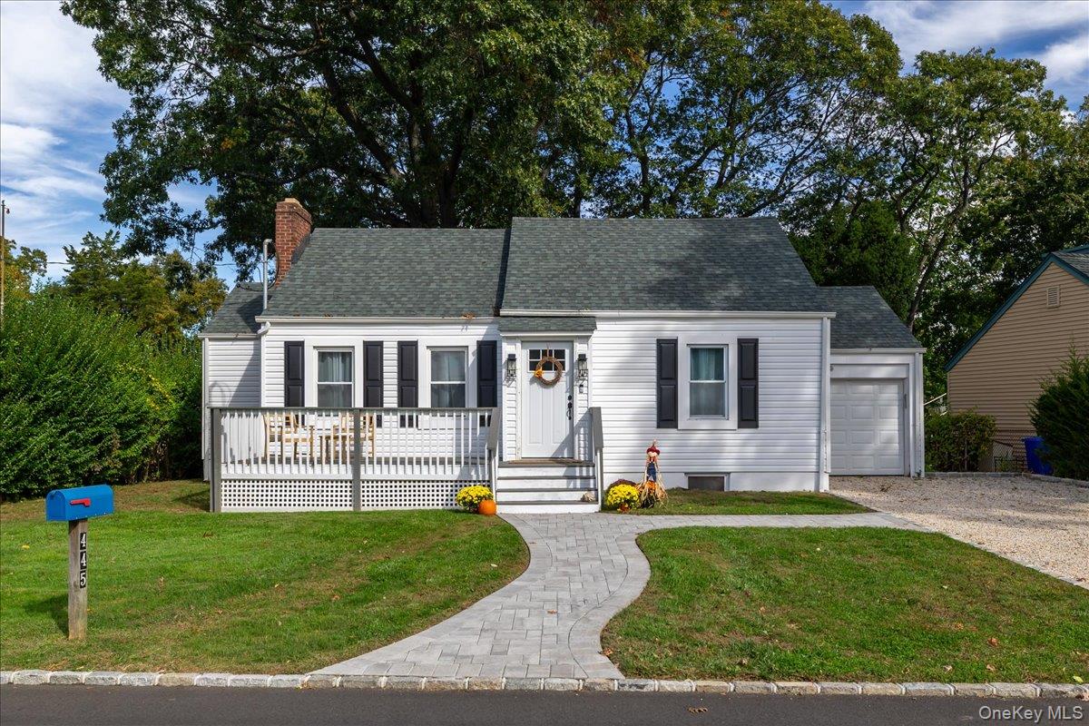 445 Coolidge Drive — photo
