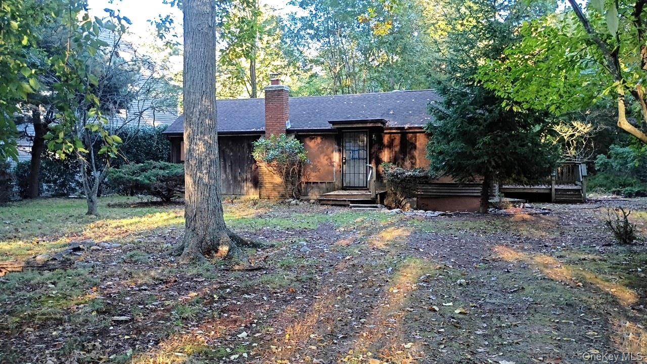 24 Lewin Drive — photo