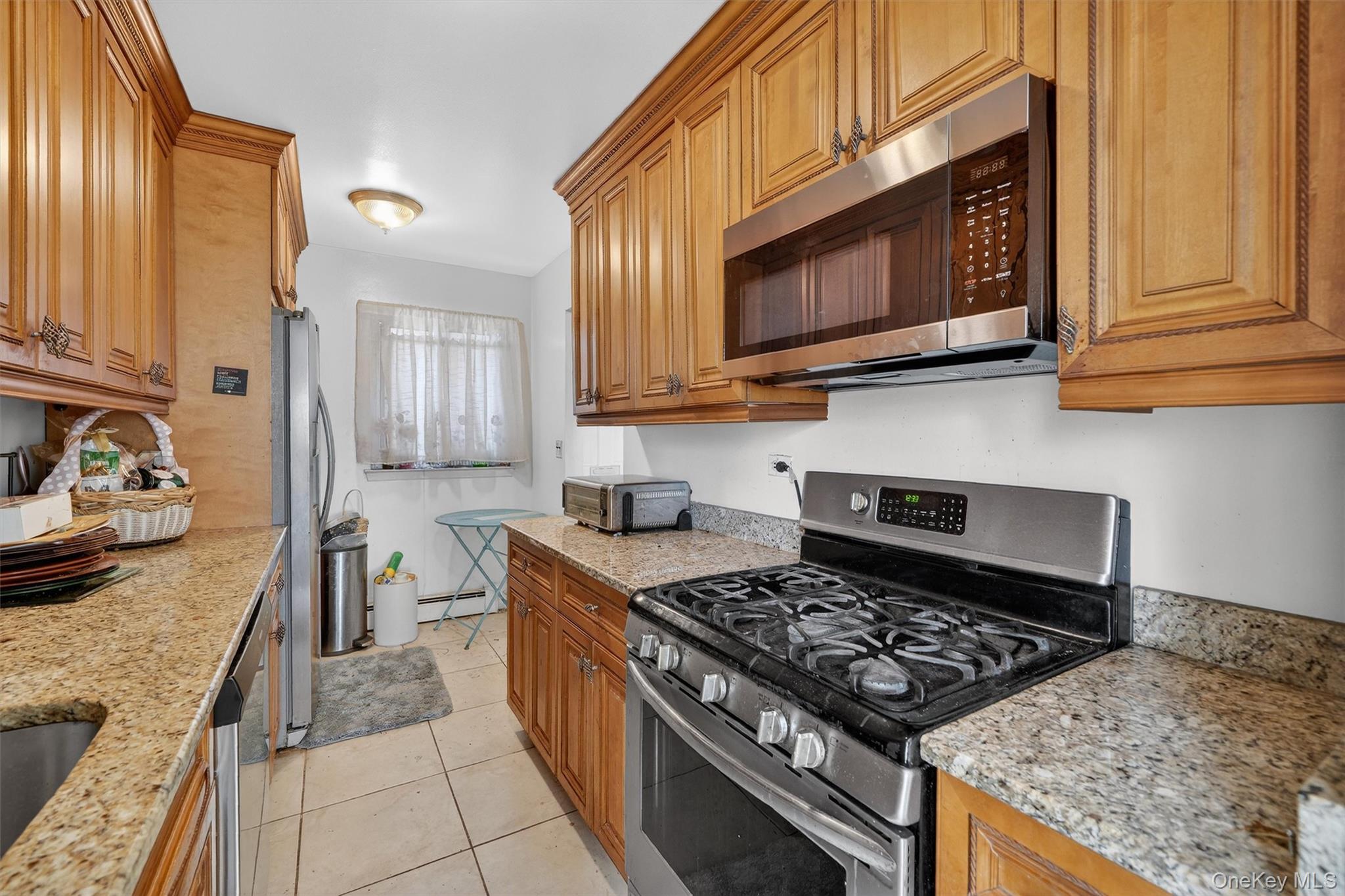 150 Glenwood Avenue Unit F5 — photo