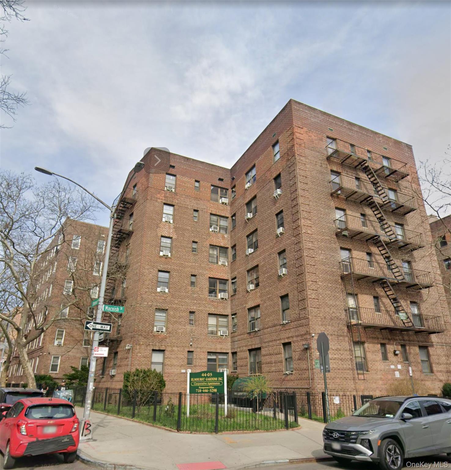 44-05 Macnish Unit 2C — photo