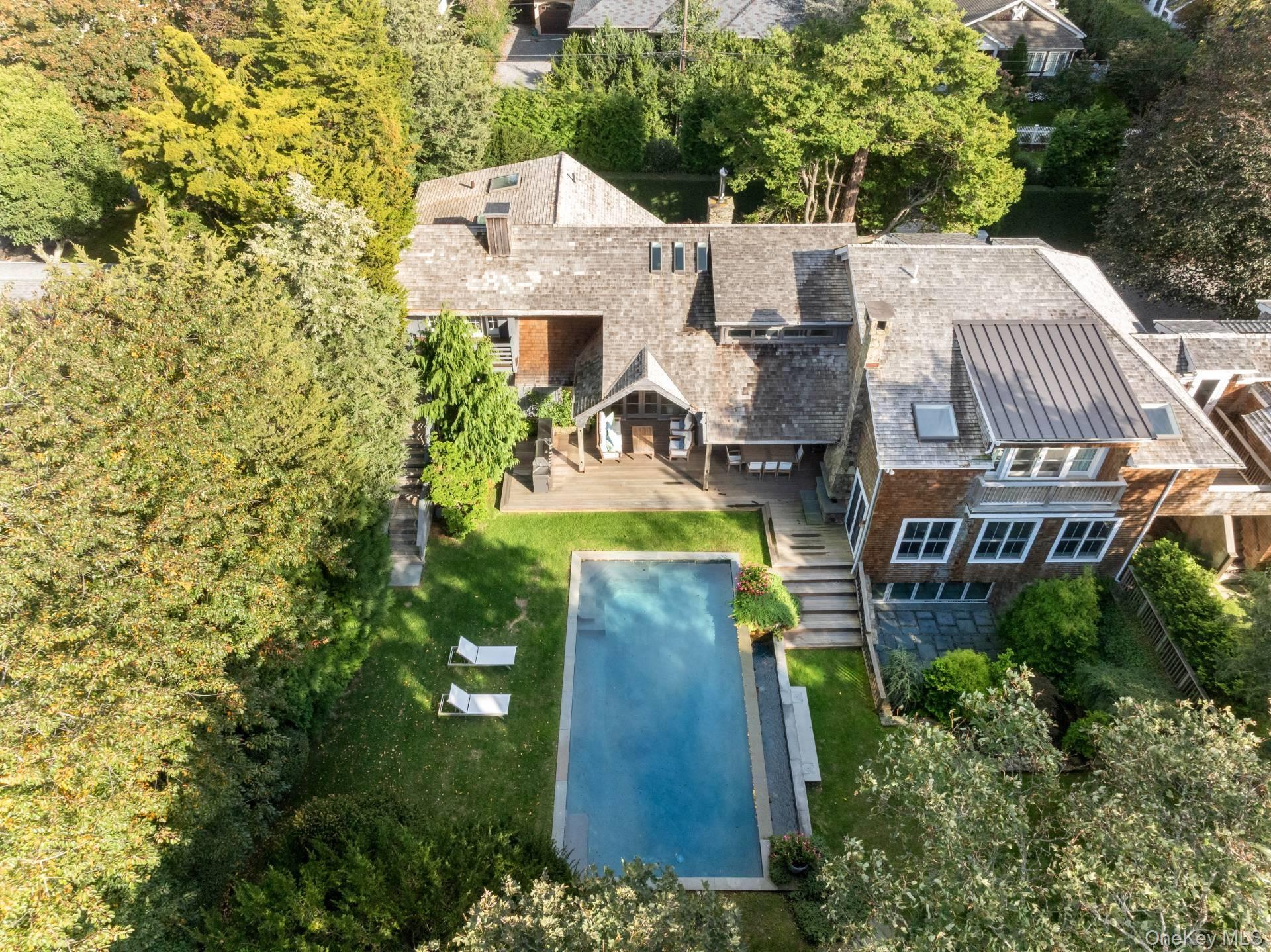 148 Moses Missapogue Ct — photo