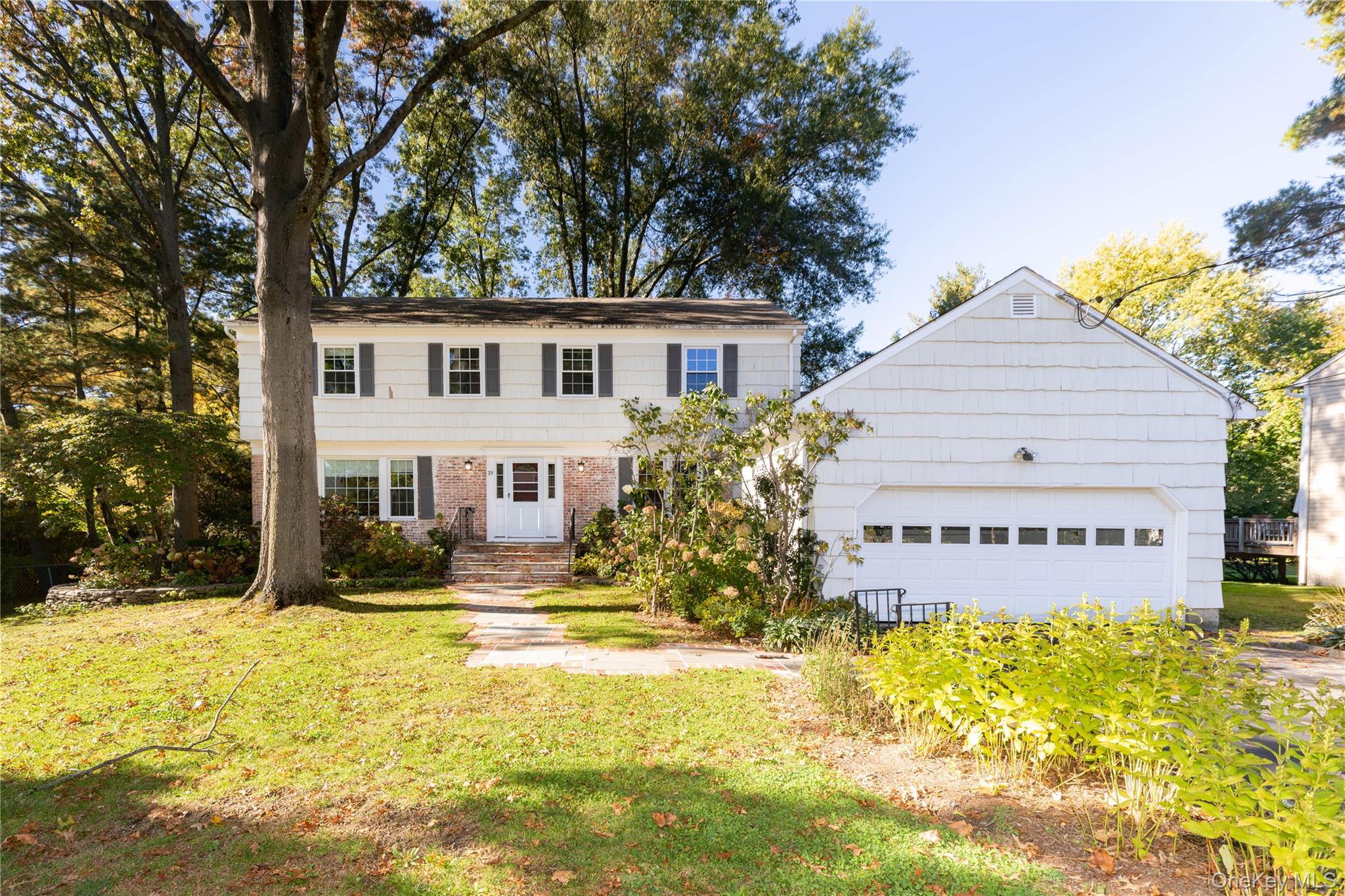 19 Boxwood Place — photo
