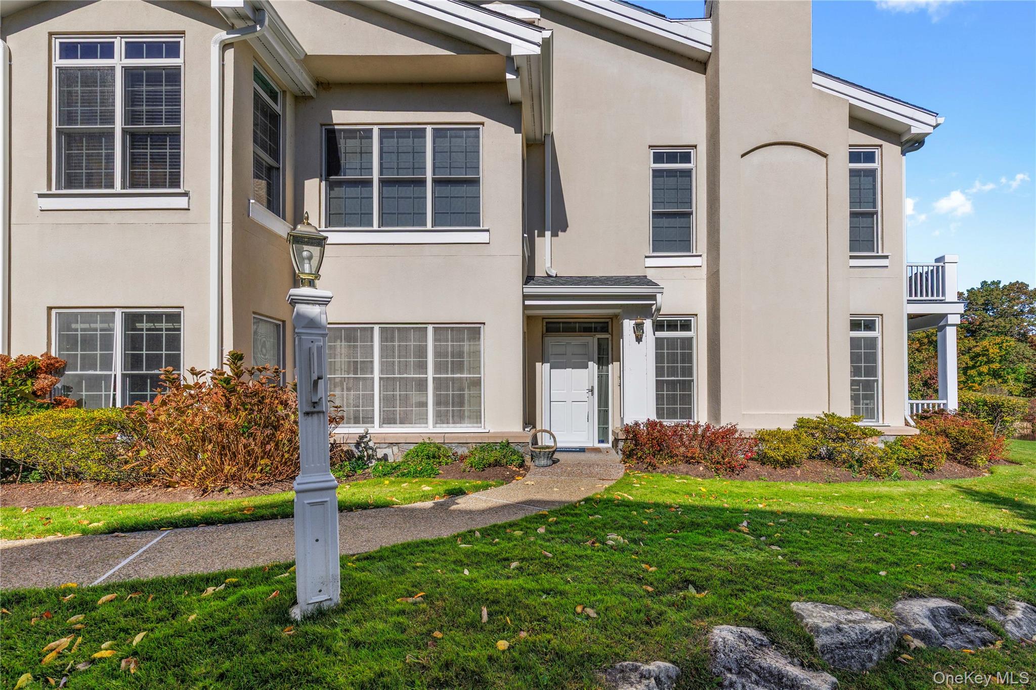 1 Arrowwood Circle — photo