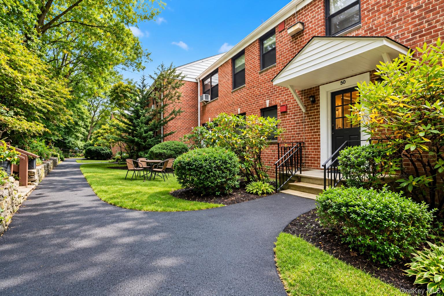 50 Rockledge Road Unit 1B — photo