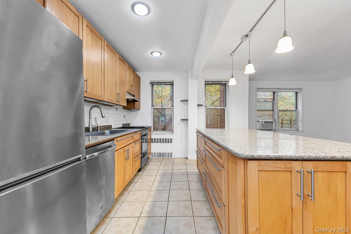 105-34 65th Avenue Unit 4B — photo
