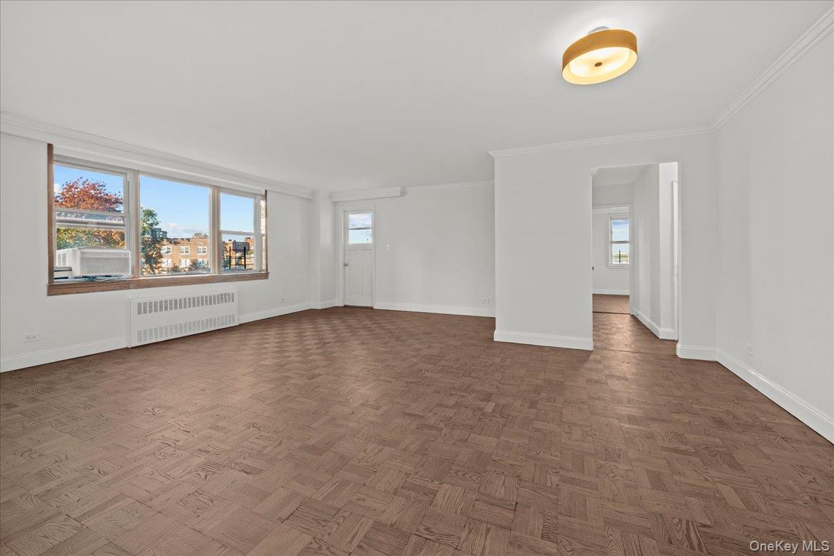 3135 Johnson Avenue Unit 10H — photo