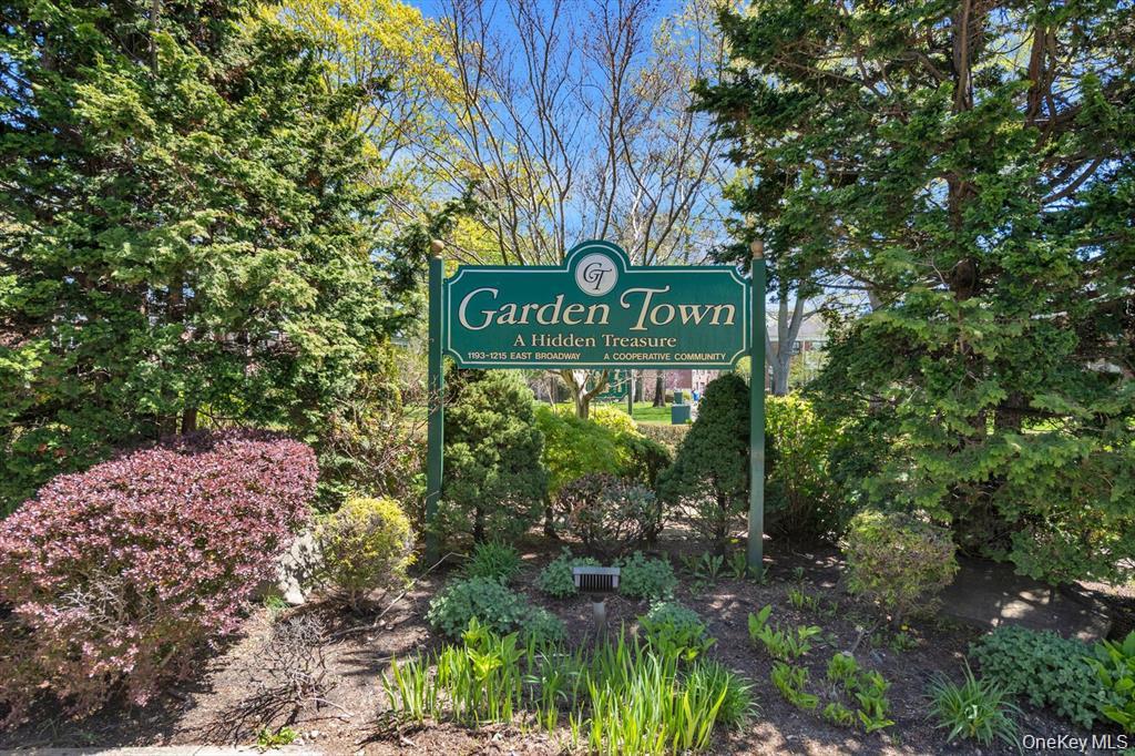 1193 East Broadway Unit M24 — photo
