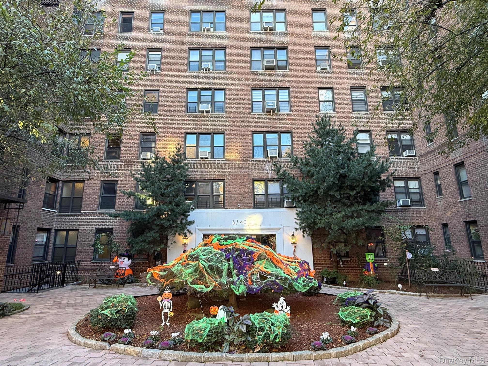 67-40 Yellowstone Boulevard Unit 3B — photo