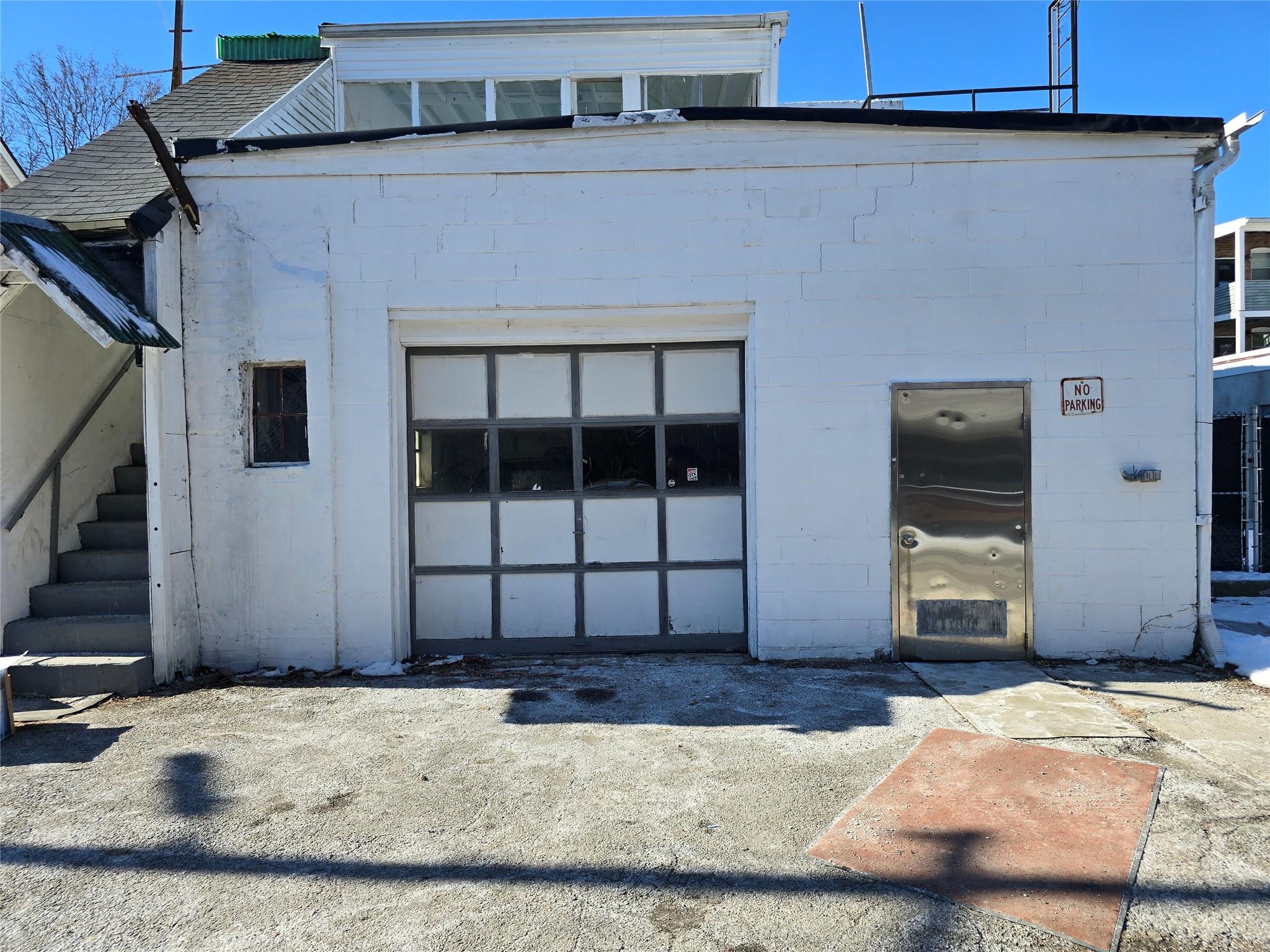 8 Mount Carmel Place — photo