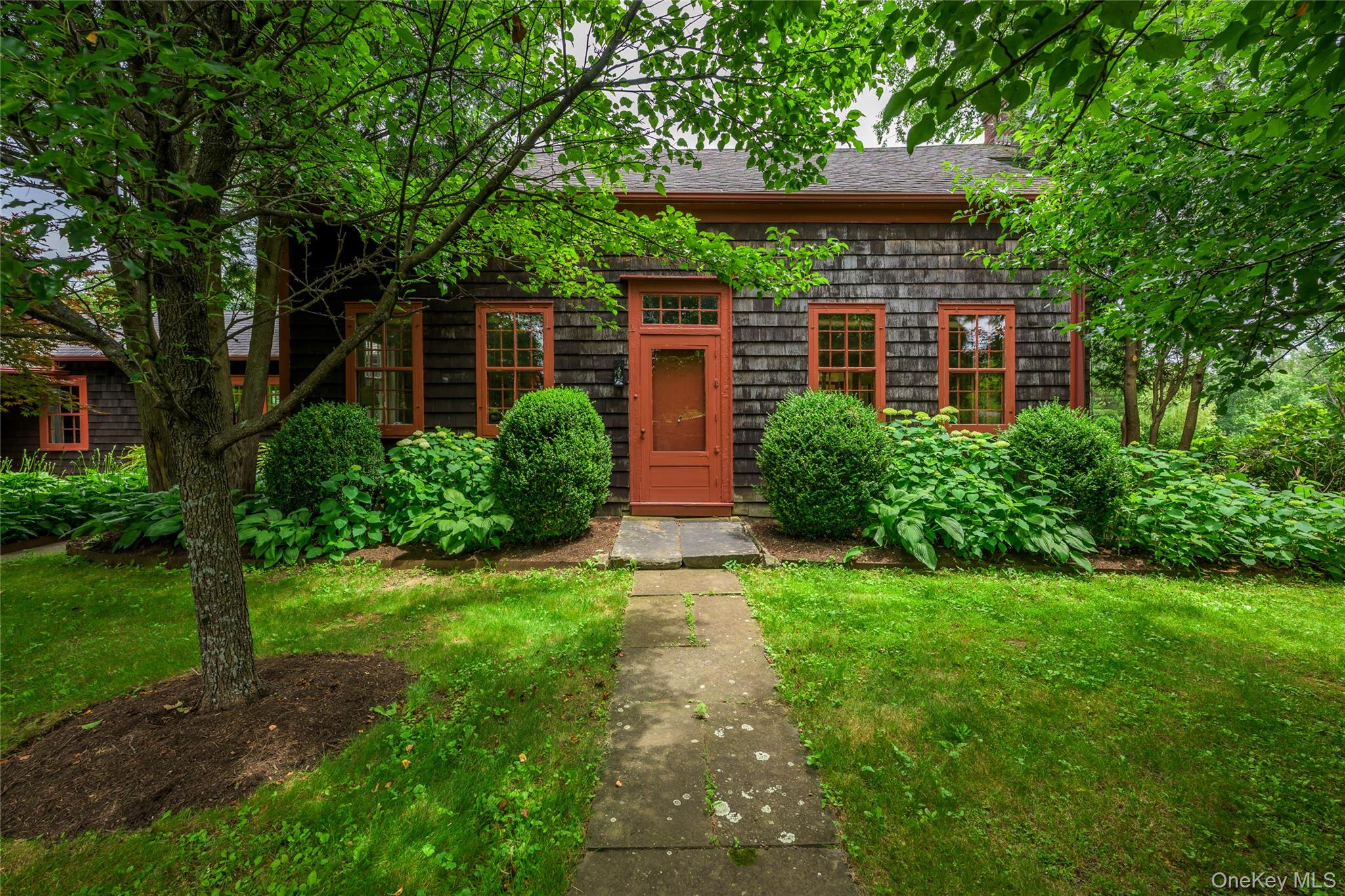 9960 Route 22 — photo