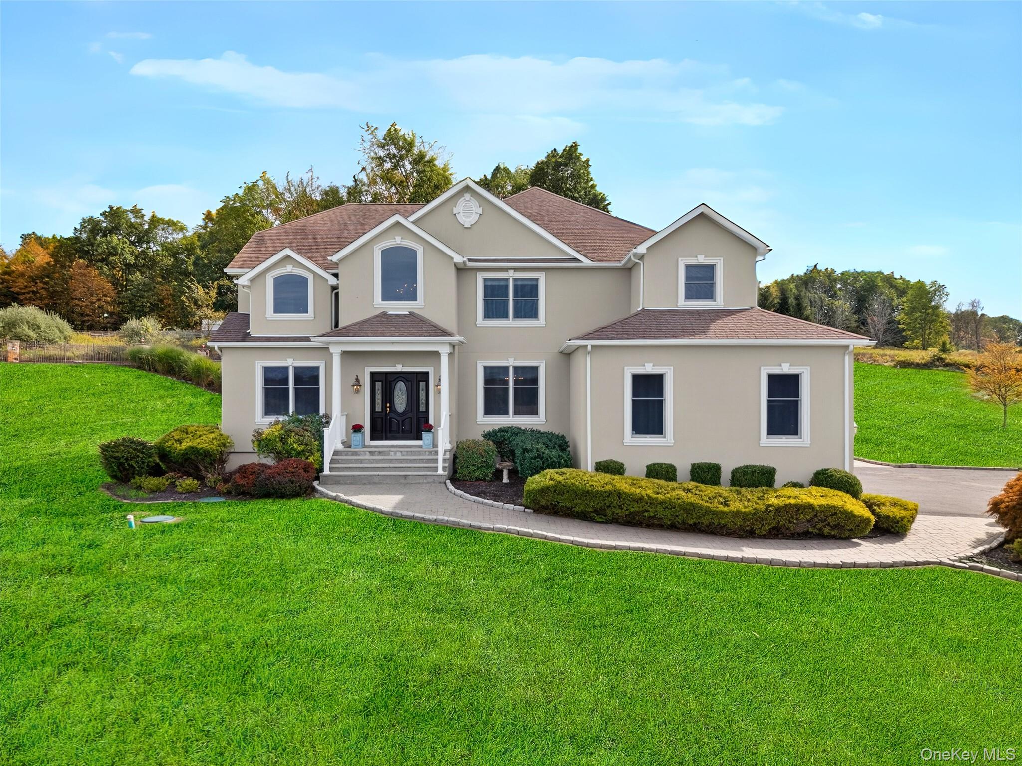 11 Dorian Way — photo