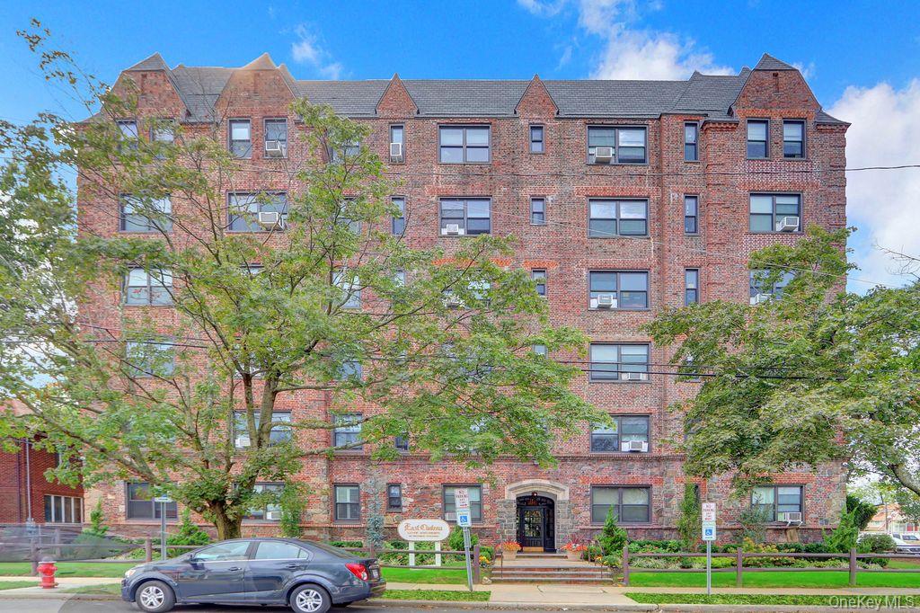 141 Woodmere Boulevard 6E — photo