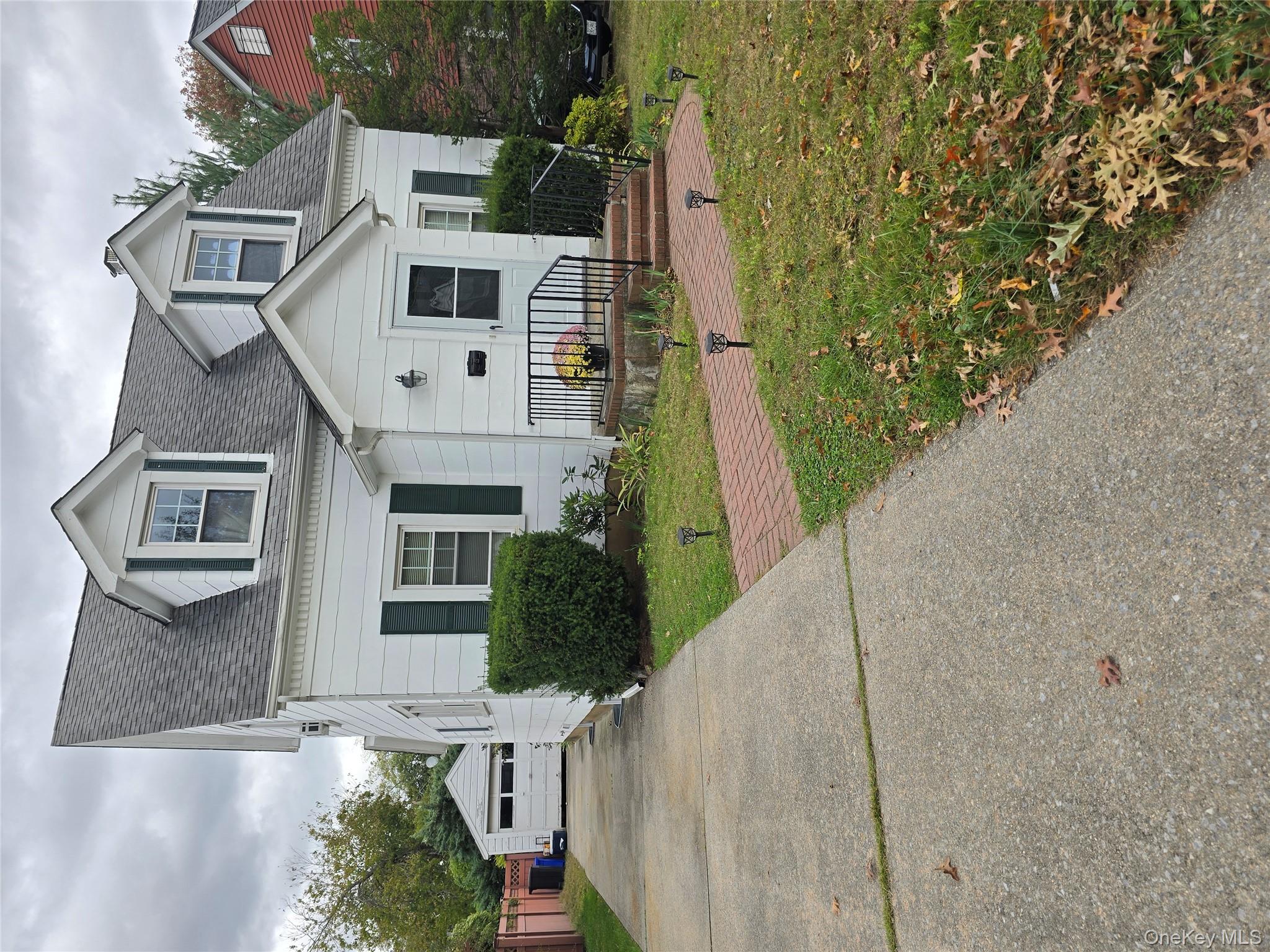 1501 Kenneth Avenue — photo