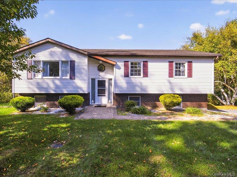50 Cunningham Lane — photo
